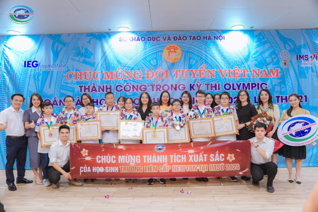 Hành trình 16 năm xây dựng ngôi trường giàu thành tích của bà giáo yêu nghề