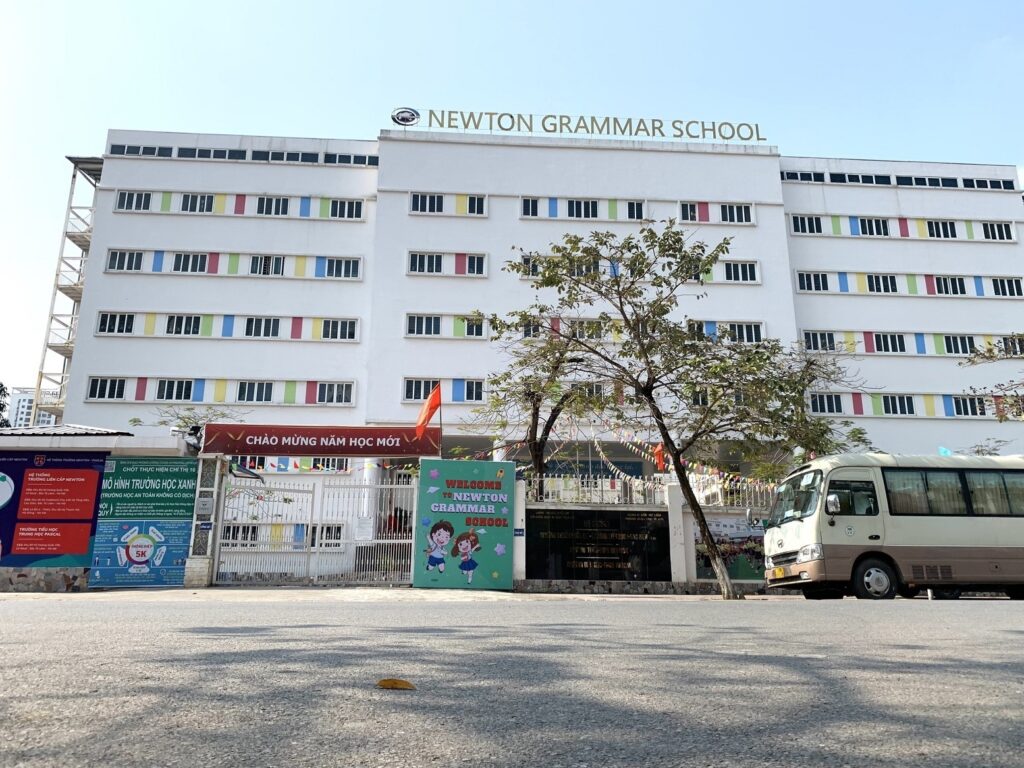 Hành trình 16 năm xây dựng ngôi trường giàu thành tích của bà giáo yêu nghề